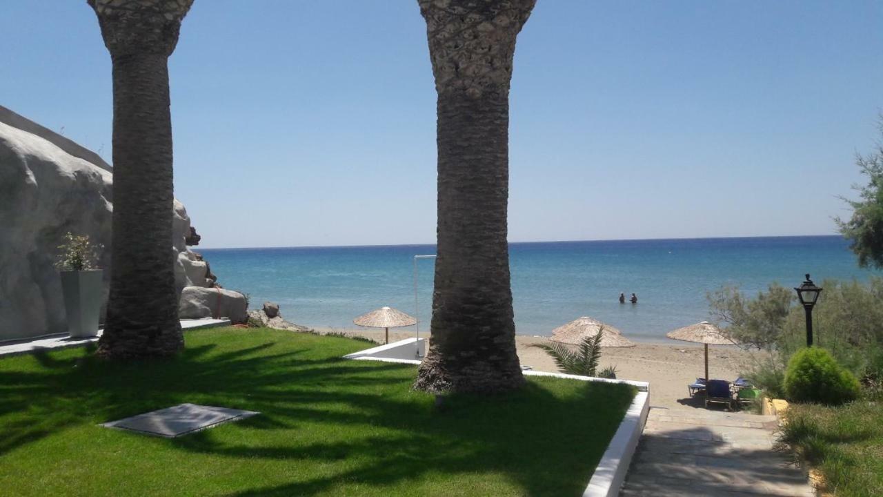 Blue Ocean Apartments Makrýgialos Exterior foto